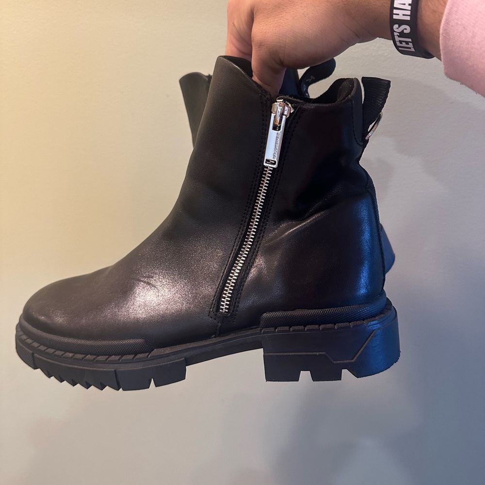Karl Lagerfeld Black Zipper Boots